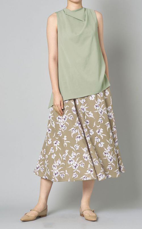 ホルターネックアシンメトリートップス