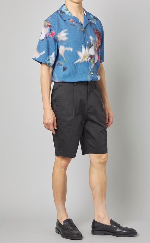 タックショーツ