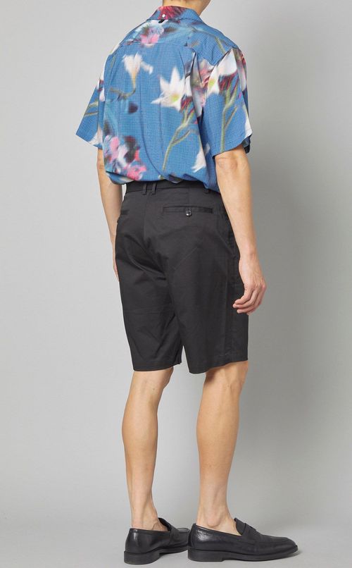 タックショーツ