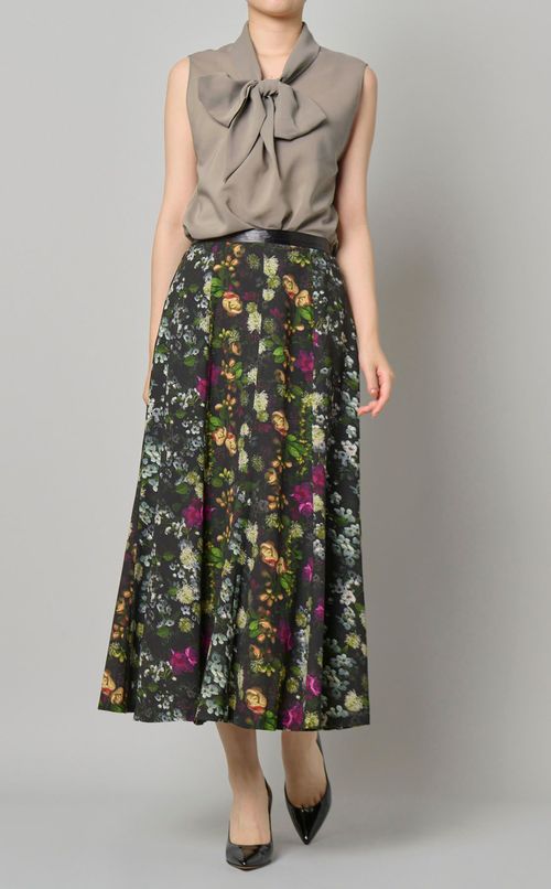 シアーボウタイノースリーブブラウス