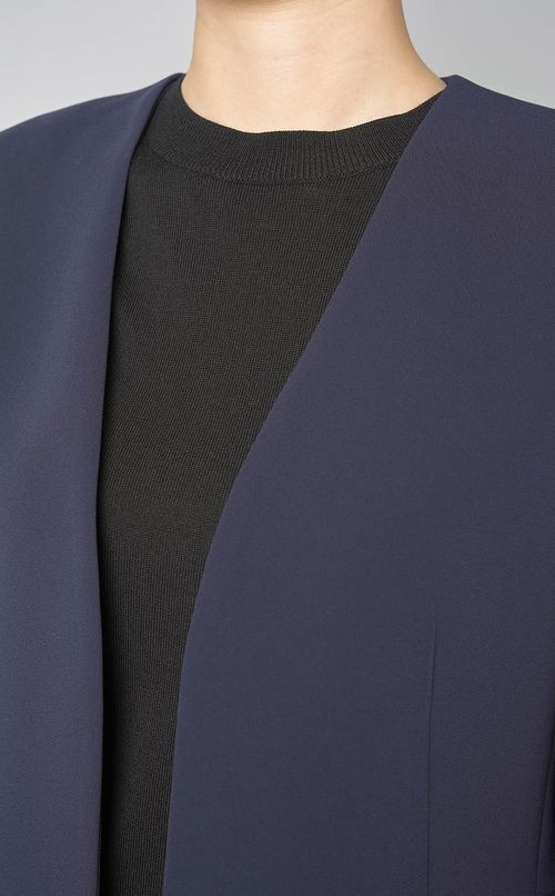 Aラインノーカラージャケット