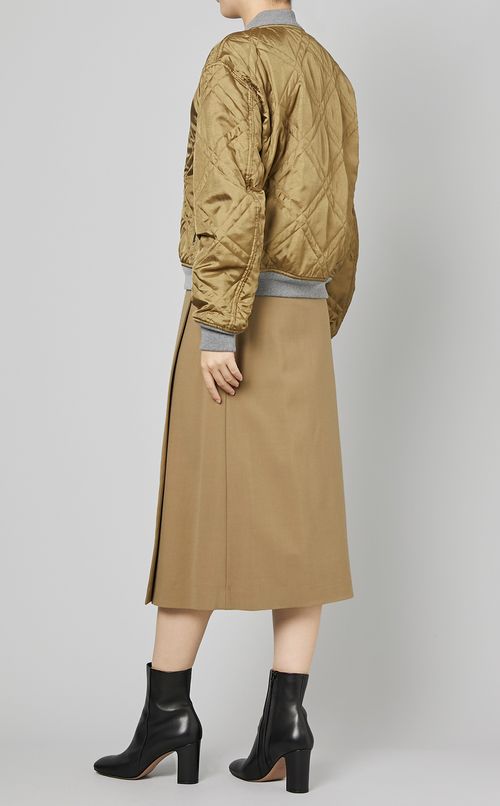 キルトステッチボンバージャケット