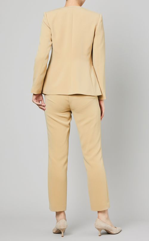 Aラインノーカラージャケット