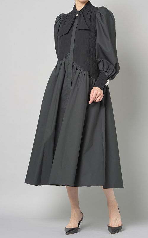 リボンテイルギャザーワンピース