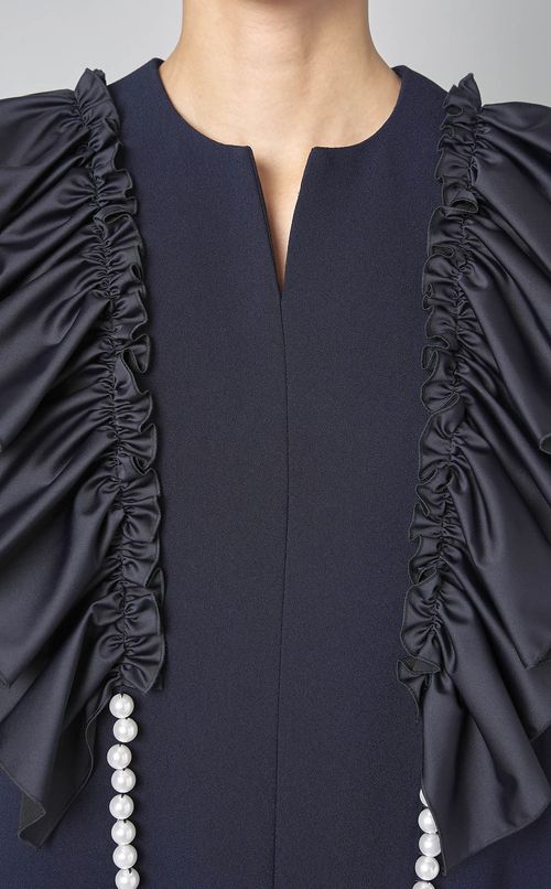 パールラッフルワンピース