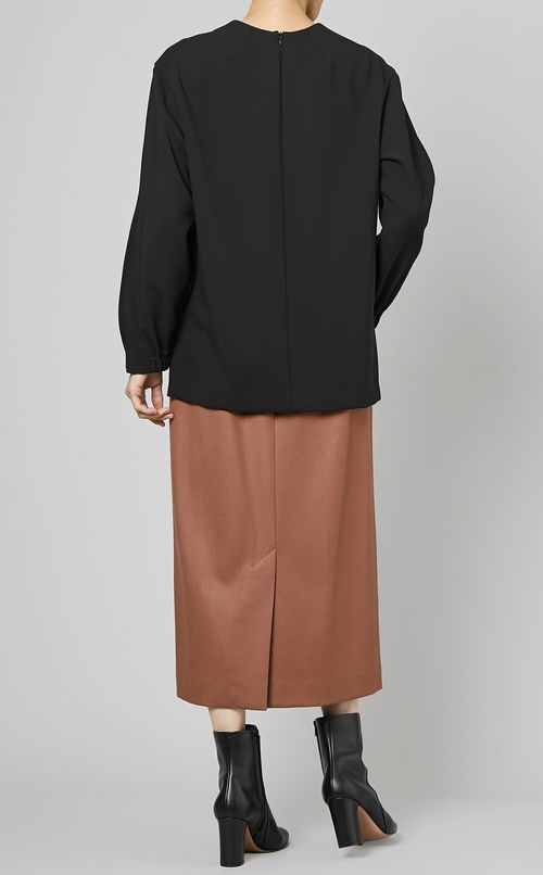 タックスリーブプルオーバーブラウス