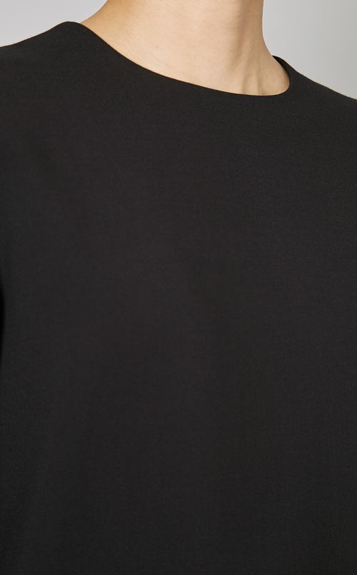 タックスリーブプルオーバーブラウス