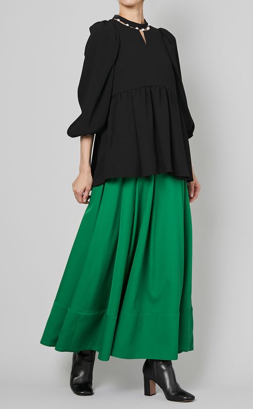 ネックパールブラウス