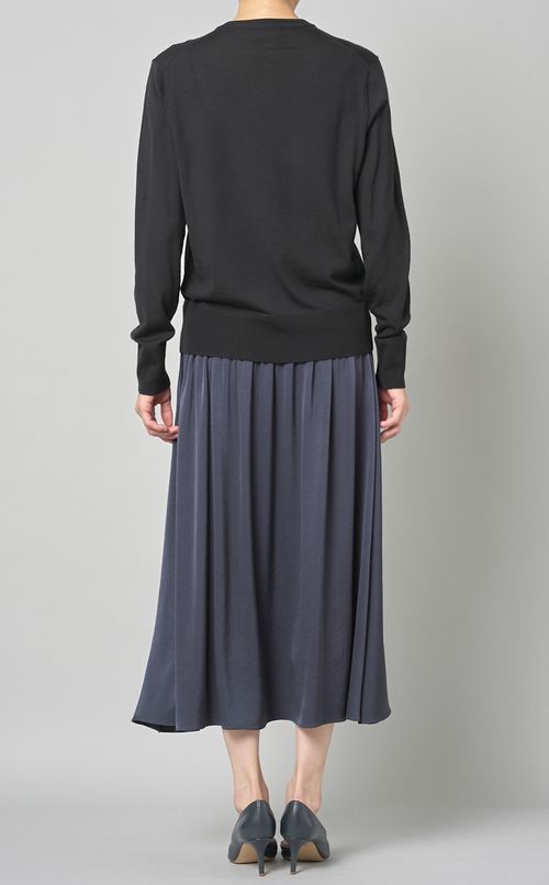 ウールラウンドネックカーディガン