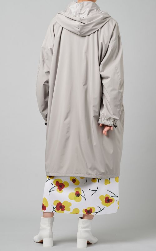 撥水ストレッチライトコート