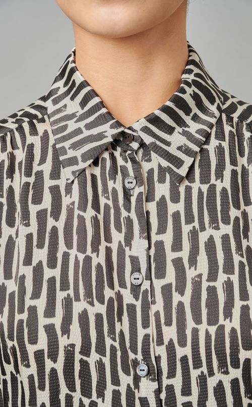 プリントロングスリーブブラウス