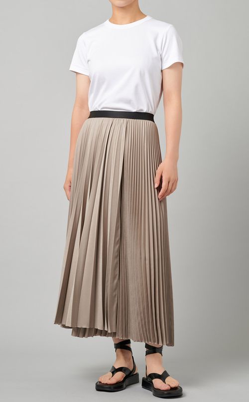 サテンイージープリーツスカート