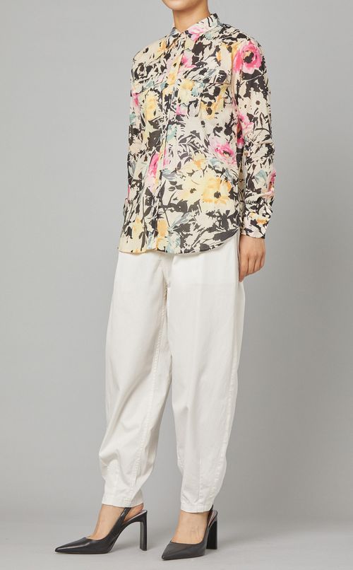 フラワー柄シャツ