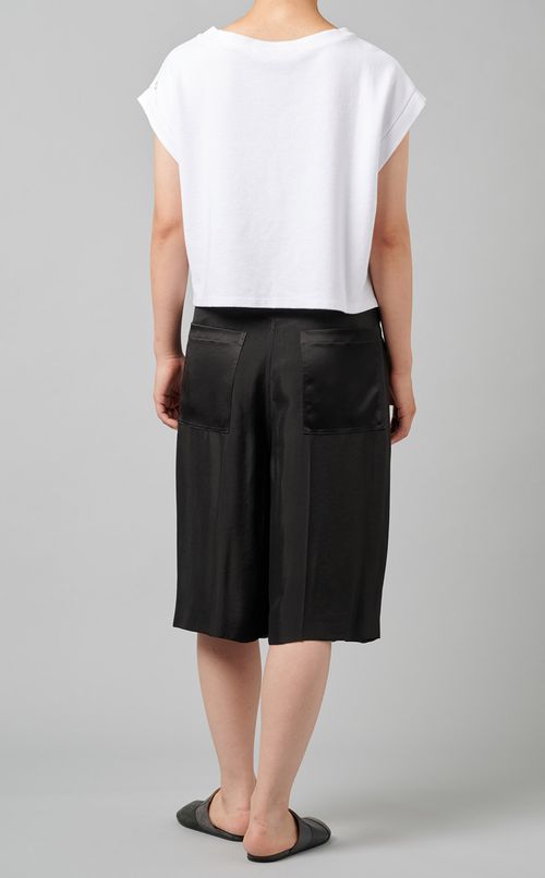 フラップポケットショートパンツ