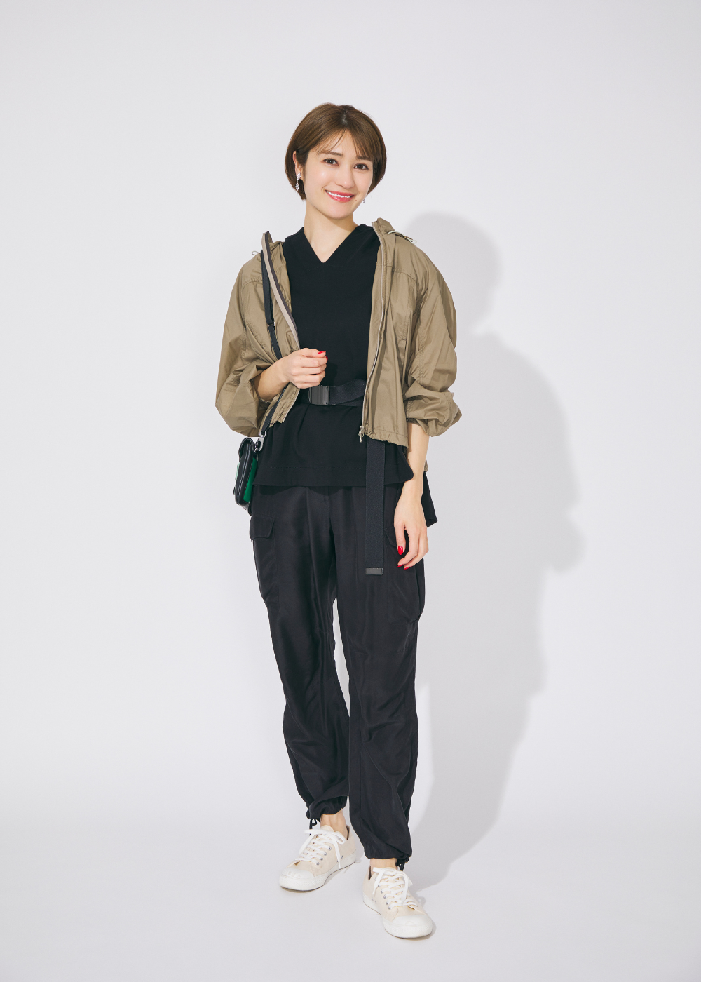 最高気温25度のカジュアルなナイロンパーカーコーデ