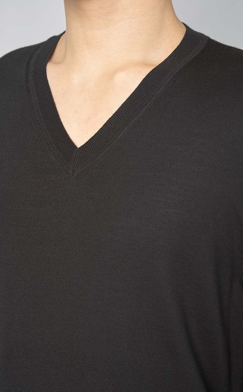 ロングスリーブVネックニット