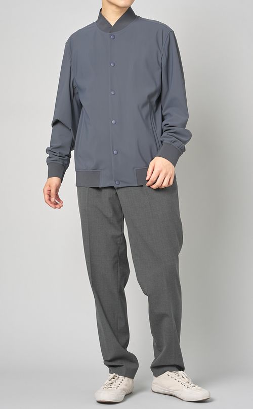 プレシジョンポンチブルゾン