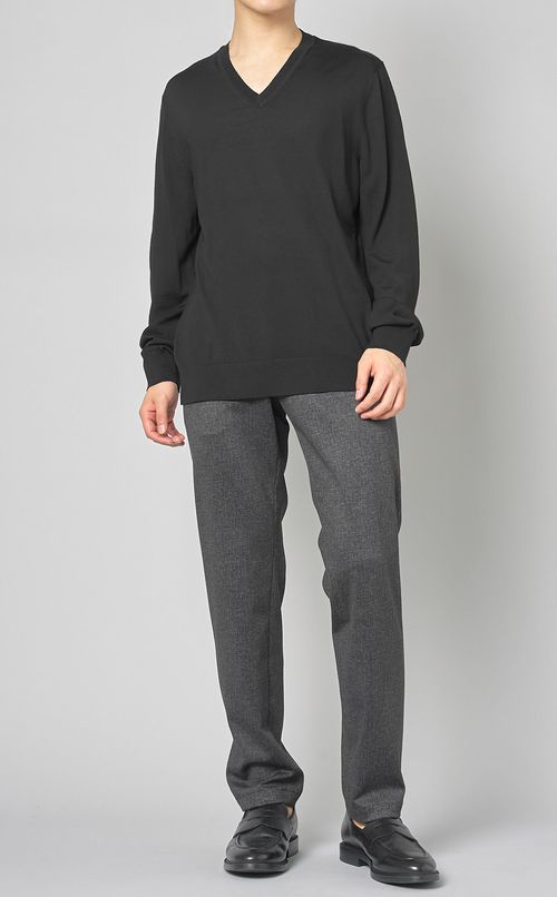 ロングスリーブVネックニット