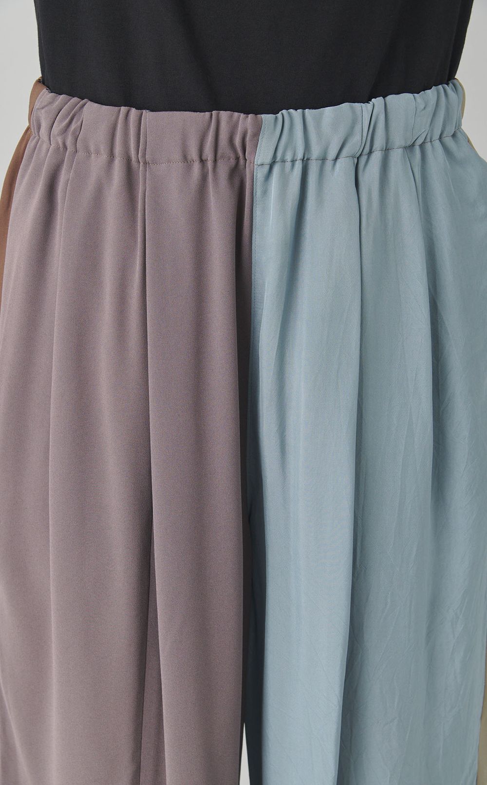 【reADdress】ハーフパンツ