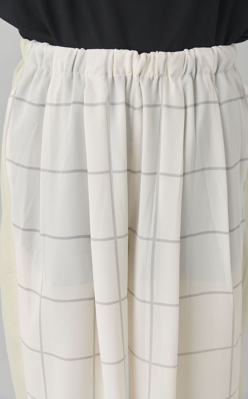 【reADdress】ハーフパンツ