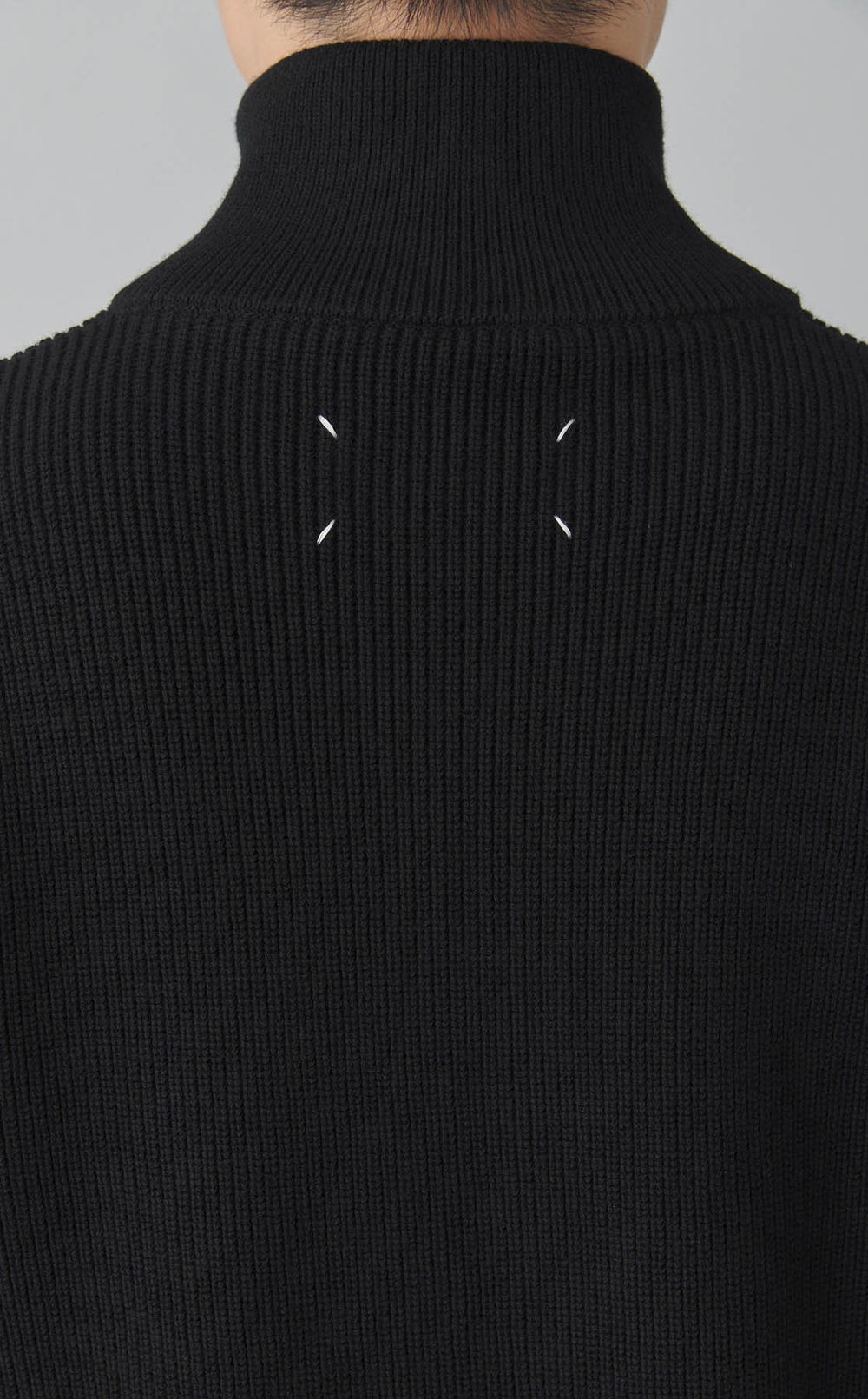 リブニットハイネックカーディガン