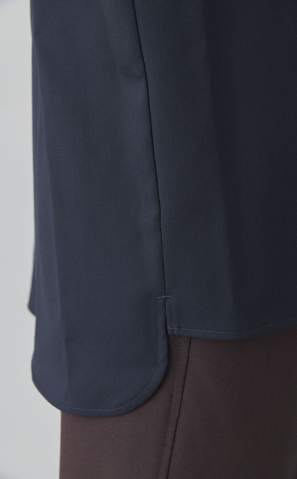 ノーカラーオーバーシャツ