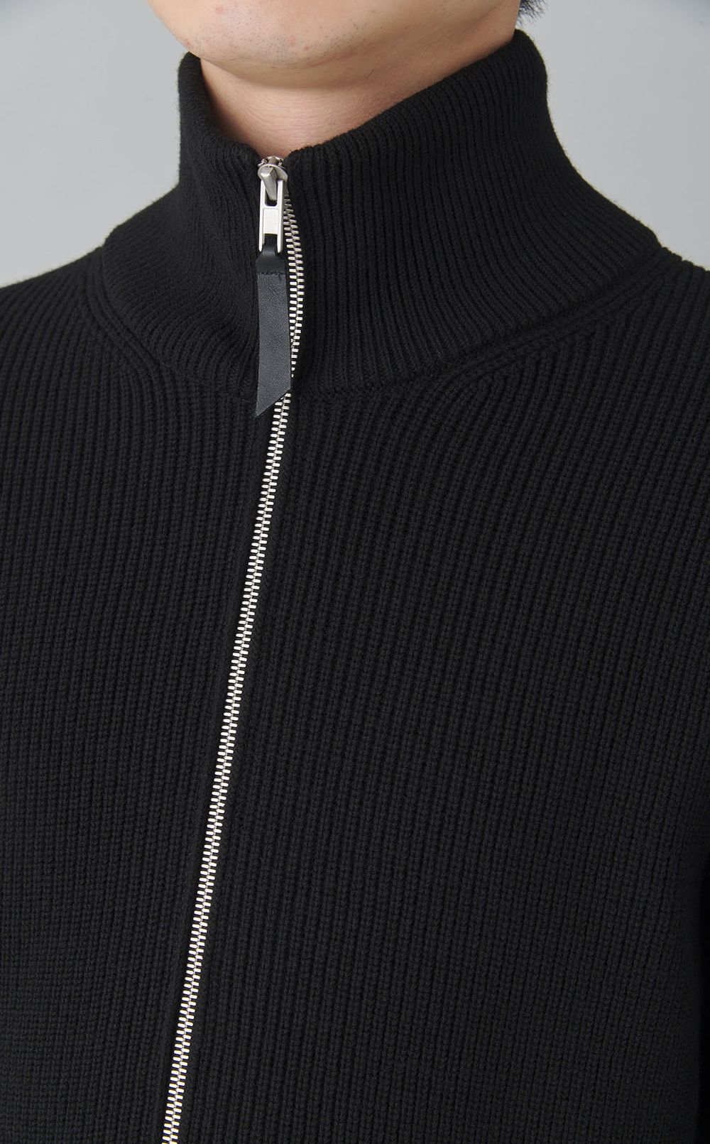 リブニットハイネックカーディガン