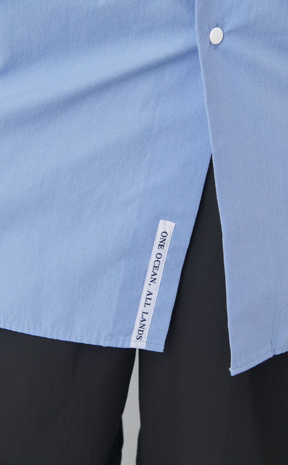 バンドカラーウインドシャツ