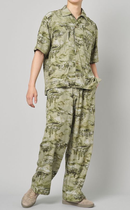 ランドスケーププリントハーフシャツ