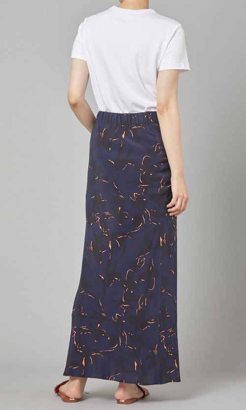 フラワープリントタイトスカート