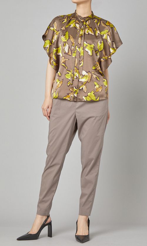 フラワータックドレープスリーブブラウス