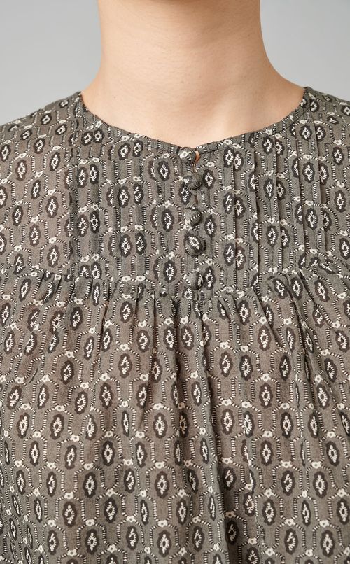 パフスリーブプリントブラウス