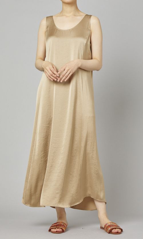 クラッシュサテンワンピース