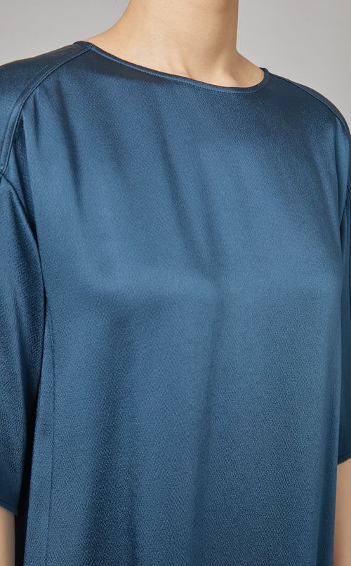 サテンミニワンピース