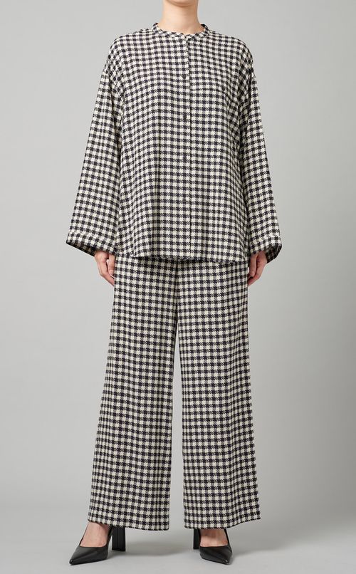 ストラップアップパンツ