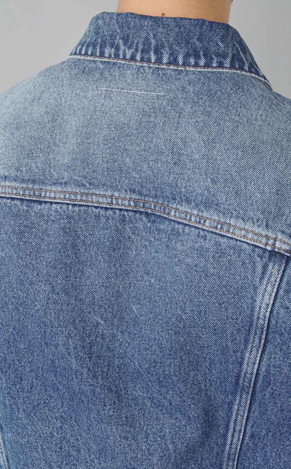 ジップアップデニムブルゾン