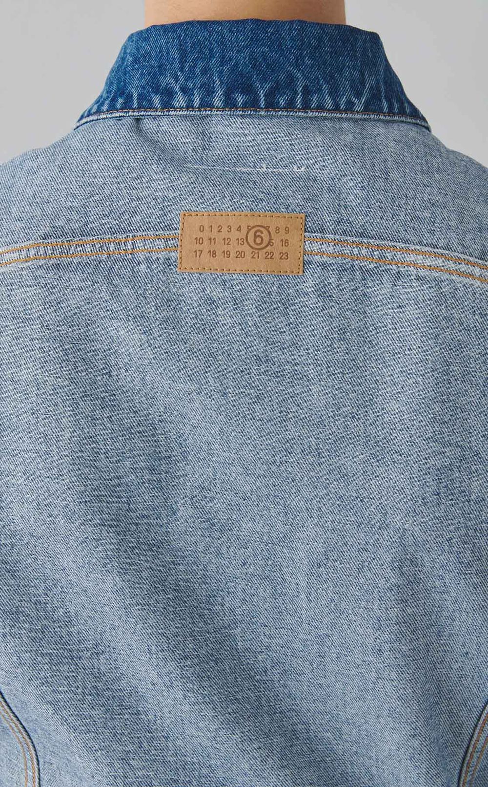 インサイドデニムジャケット