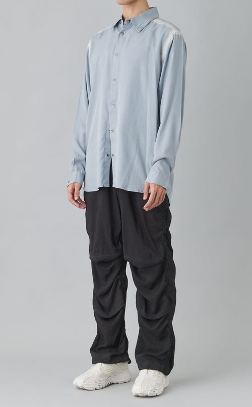 レギュラーカラーシャツ