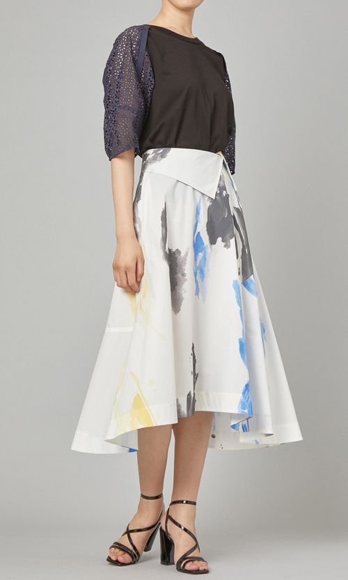 コットンポプリンプリントミディスカート