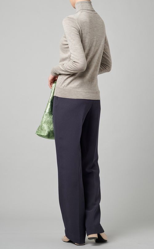 ミッドライズセンタープレスパンツ