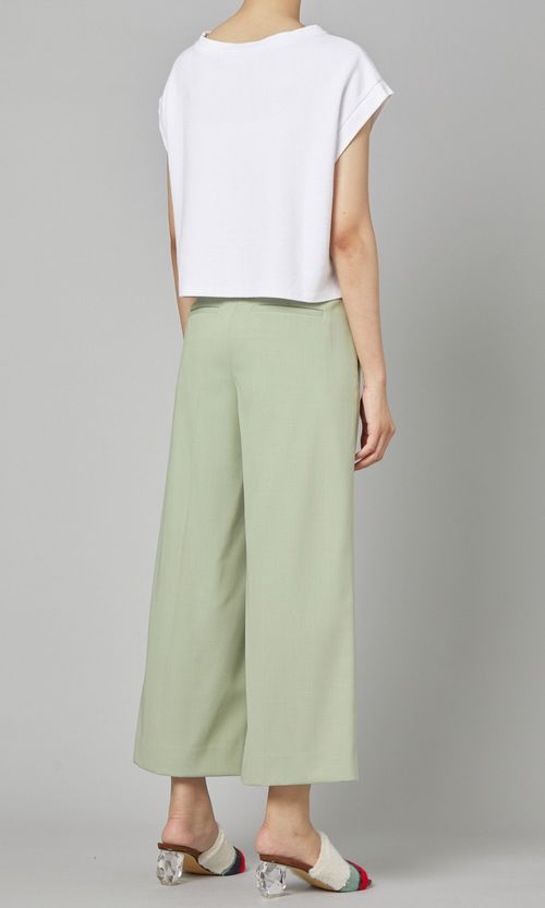 センタープレスクロップドパンツ