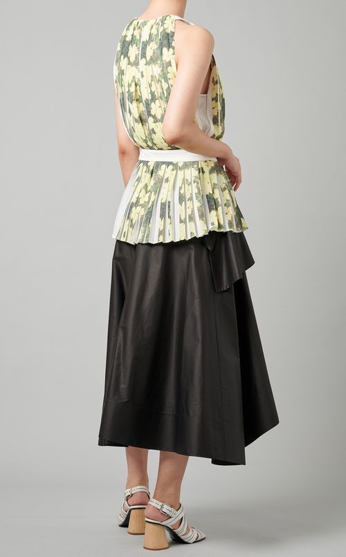 フラワープリントプリーツトップス