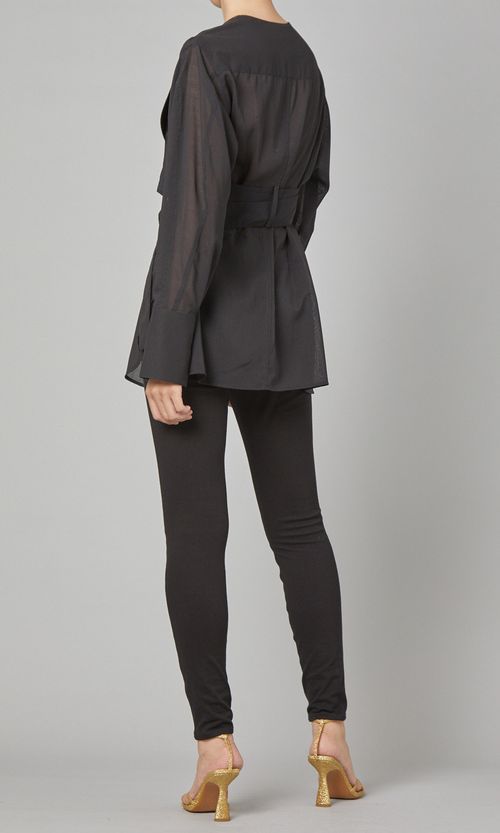 Vネックシースルーベルテッドブラウス