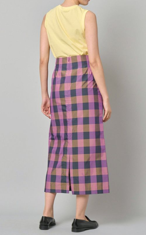 チェックIラインスカート