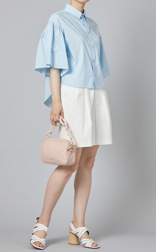 チェーンハンドル付きレザーバッグ