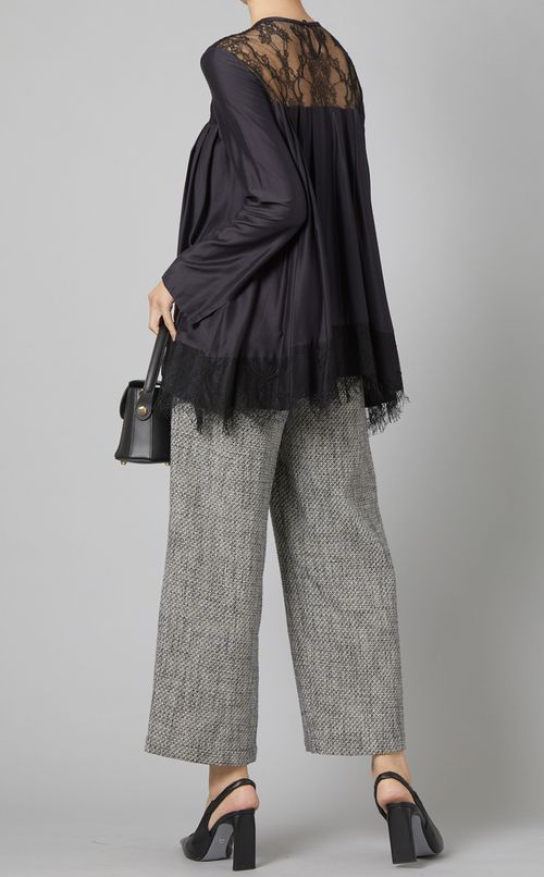 ラッセルレースブラウス