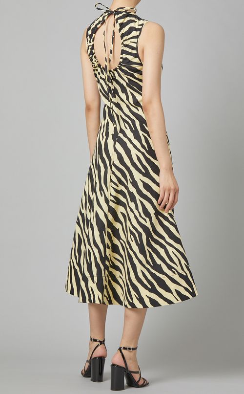 ゼブラ柄ロングフレアワンピース