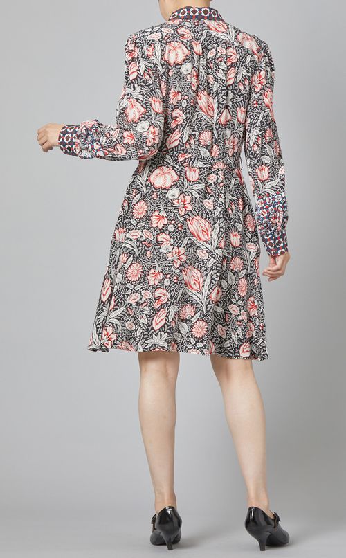 フラワープリントシャツカラーワンピース