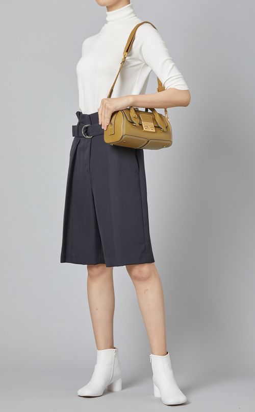 レザーミニラウンドバッグ