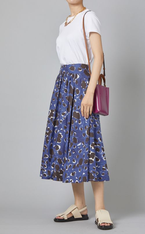 ロゴチャームネックレス